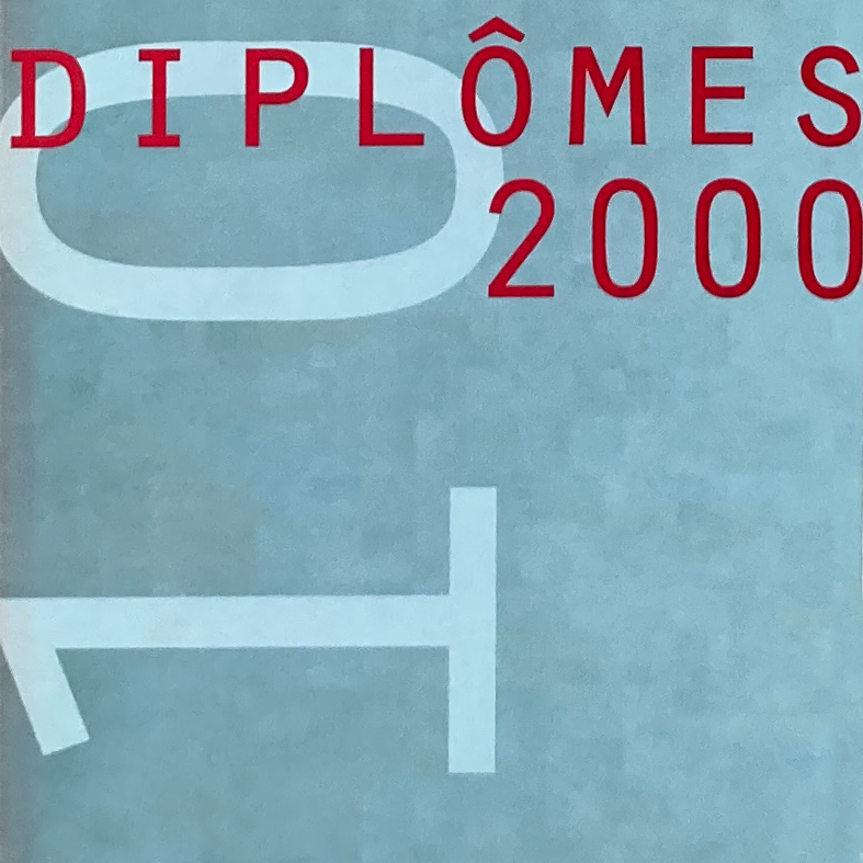 affiche diplômes pliée